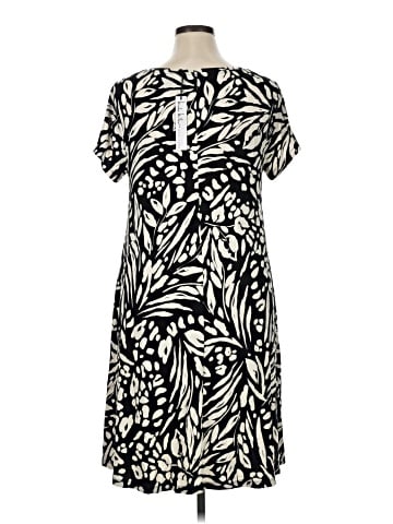 Nicole Miller New York Casual Dress (view 2)