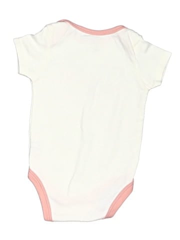 le top baby Short Sleeve Onesie (view 2)