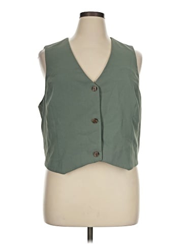 Gap Vest (view 1)