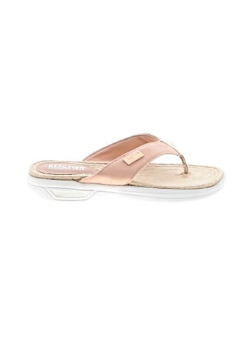 Kenneth Cole REACTION Flip Flops (view 1)