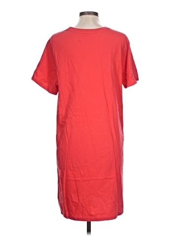 Old Navy Casual Dress (view 2)
