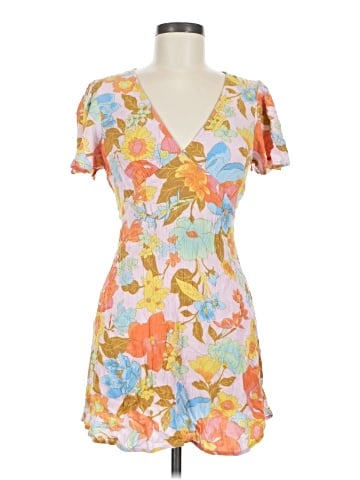 Billabong Casual Dress (view 1)