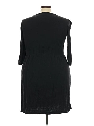 Old Navy Casual Dress (view 2)