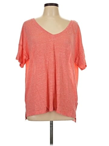 Old Navy Short Sleeve T-Shirt (view 1)