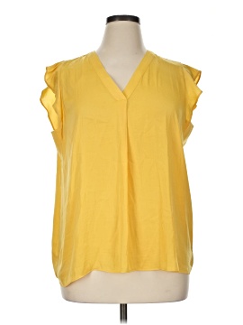 Cupcakes & Cashmere Sleeveless Blouse