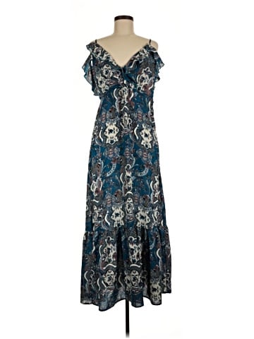 Xhilaration Casual Dress (view 1)