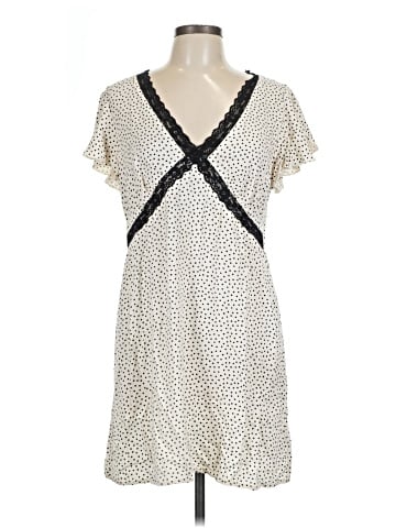 Old Navy Casual Dress (view 1)