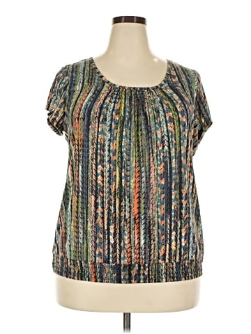 Liz Claiborne Short Sleeve T-Shirt (view 1)