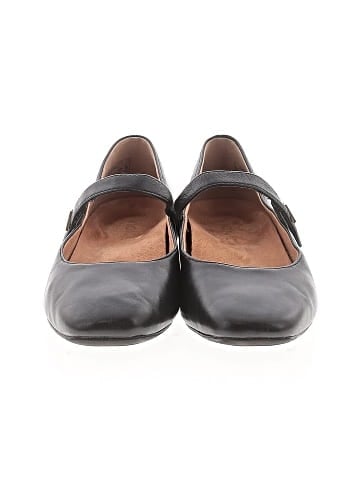 Vionic Flats (view 2)
