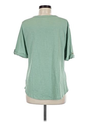 Croft & Barrow Short Sleeve Henley (view 2)