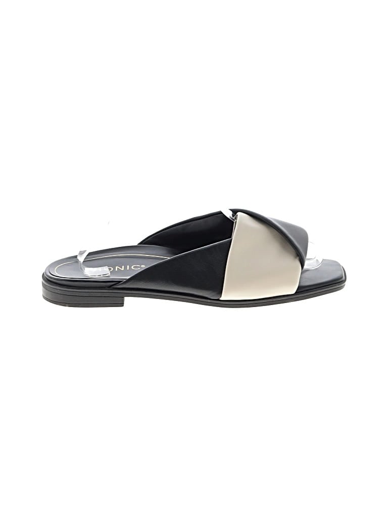 Pre-owned Vionic Sandals In Gray