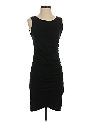 Leith Sleeveless T-Shirt (view 1)