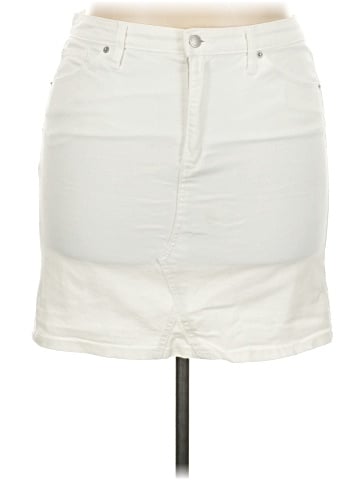 Universal Thread Casual Skirt (view 1)