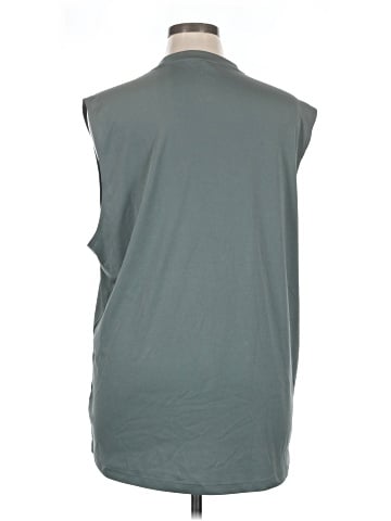 H&M Sleeveless T-Shirt (view 2)