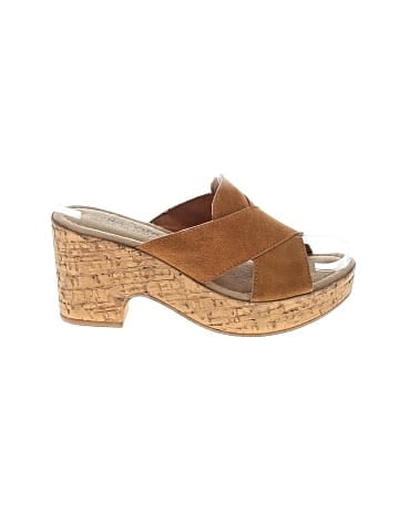 Bella Vita Wedges (view 1)