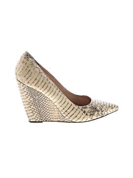 Pour La Victoire Wedges