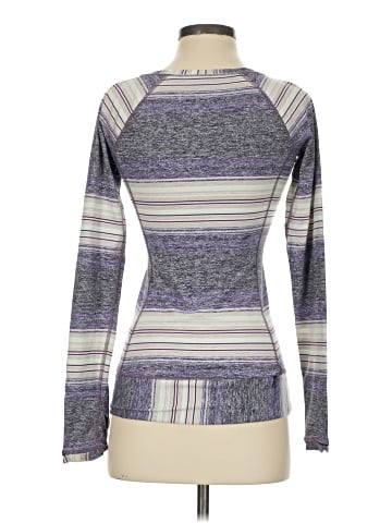 Lululemon Athletica Long Sleeve T-Shirt (view 2)