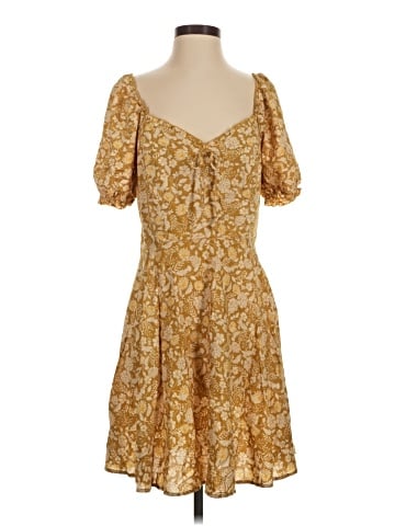 Old Navy Casual Dress (view 1)