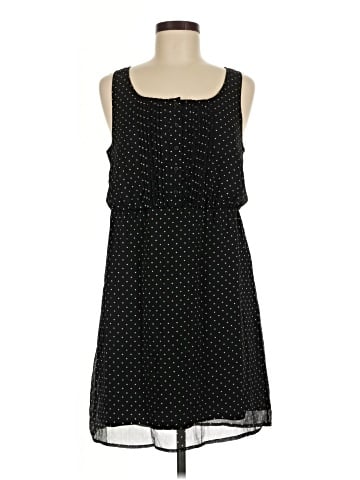 Pins and Needles Casual Dress (view 1)