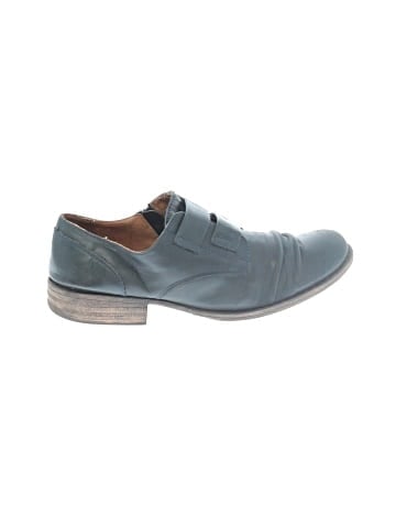 Miz Mooz Flats (view 1)