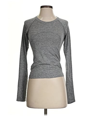 Lululemon Athletica Long Sleeve T-Shirt (view 1)