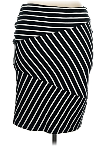 Mossimo Casual Skirt (view 2)