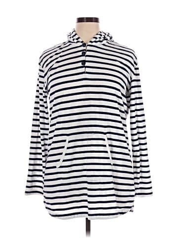Vineyard Vines Swimsuit Cover Up (view 1)