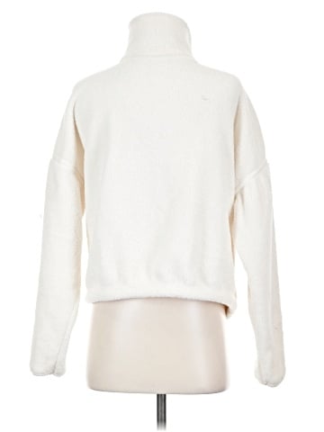 Marika Fleece (view 2)