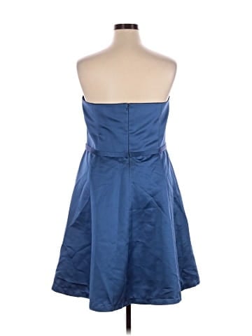 Michaelangelo Cocktail Dress (view 2)
