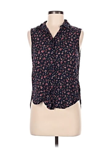 Pull&Bear Sleeveless Button-Down Shirt (view 1)