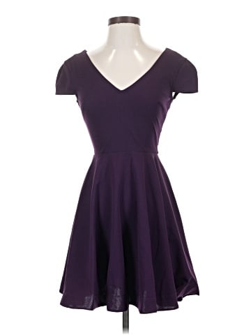B. Darlin Casual Dress (view 1)