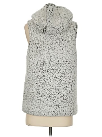 CoffeeShop Faux Fur Vest (view 2)
