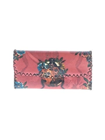 Unbranded Wallet (view 1)