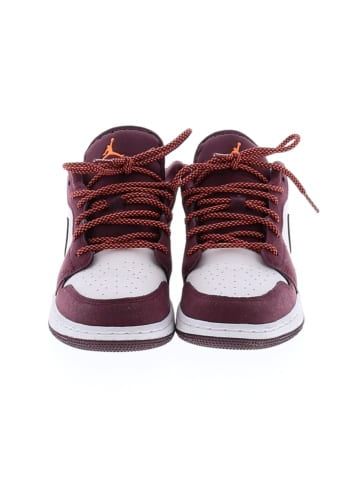 Air Jordan Sneakers (view 2)