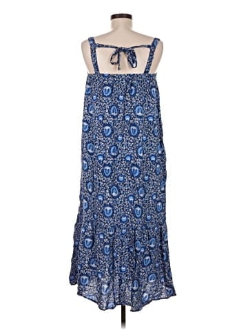Old Navy Casual Dress (view 2)