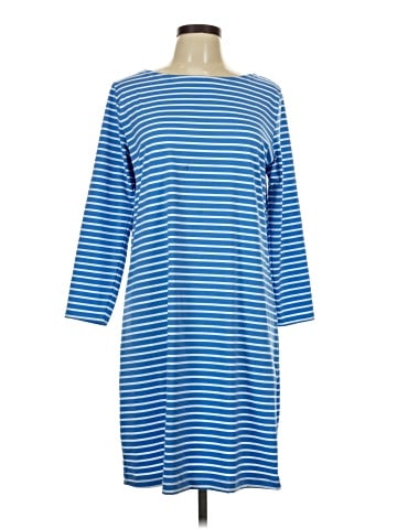 Vineyard Vines Casual Dress (view 1)