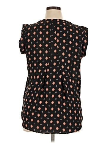 Pleione Short Sleeve Blouse (view 2)