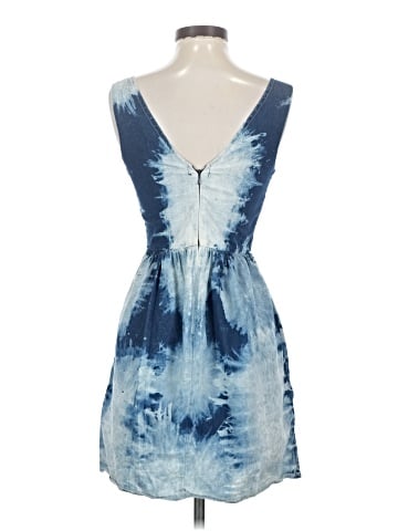 American Eagle Outfitters Casual Dress (view 2)