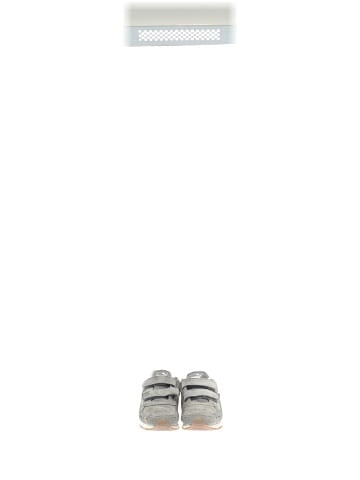 Puma Sneakers (view 2)