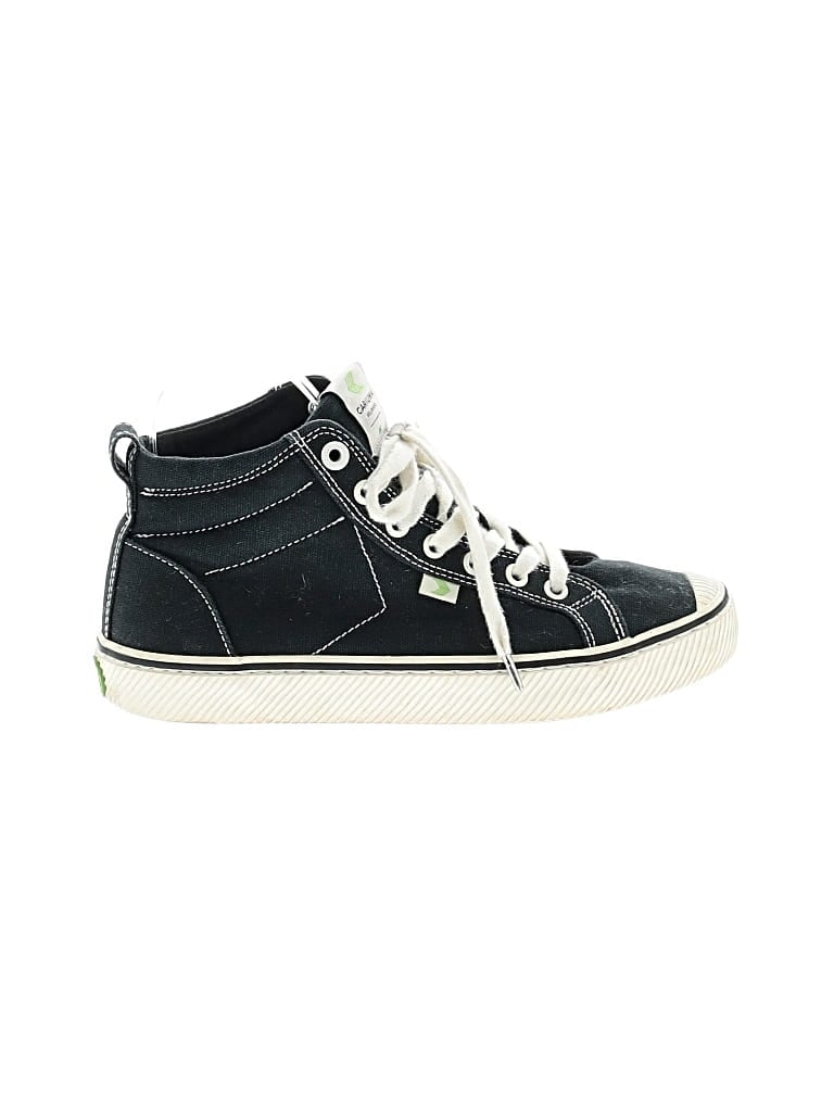 Pre-owned Cariuma Sneakers In Blue