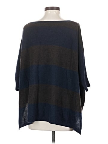 Minnie Rose Poncho (view 2)