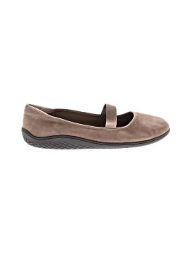 Easy Spirit Flats