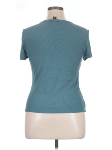 Halogen Short Sleeve Top (view 2)