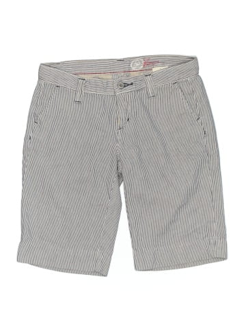 Gap Shorts (view 1)