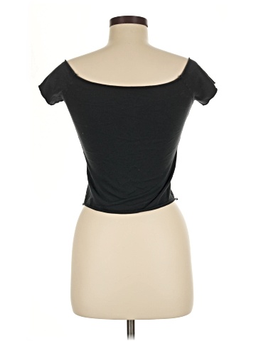 Brandy Melville Short Sleeve T-Shirt (view 2)