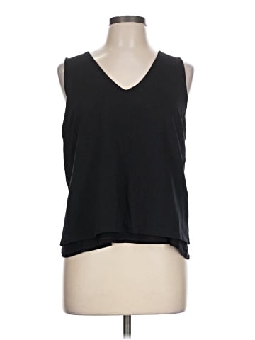 Eri + Ali Sleeveless T-Shirt (view 1)
