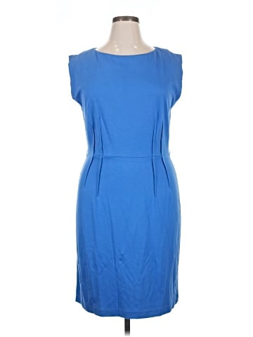 Ann Taylor LOFT Cocktail Dress (view 1)