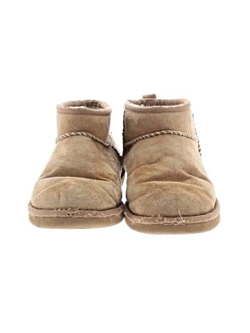 Ugg Australia Ankle Boots (view 2)
