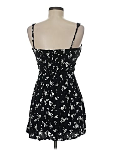 Trixxi Sleeveless Top (view 2)