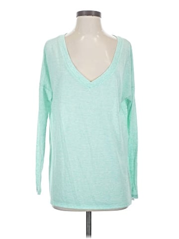 Victoria's Secret 3/4 Sleeve T-Shirt (view 1)